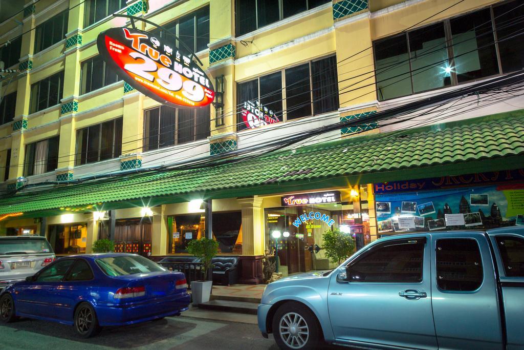 Casanova Inn Pattaya Bagian luar foto